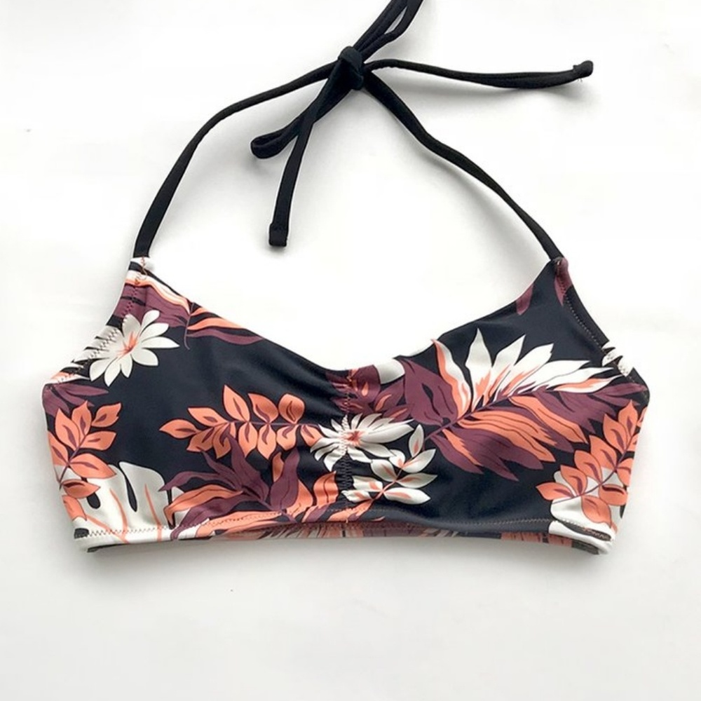 High waisted bikini